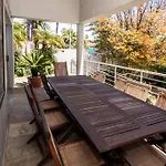 Comfortable & Spacious 5 Bed Home In Ave Normandie